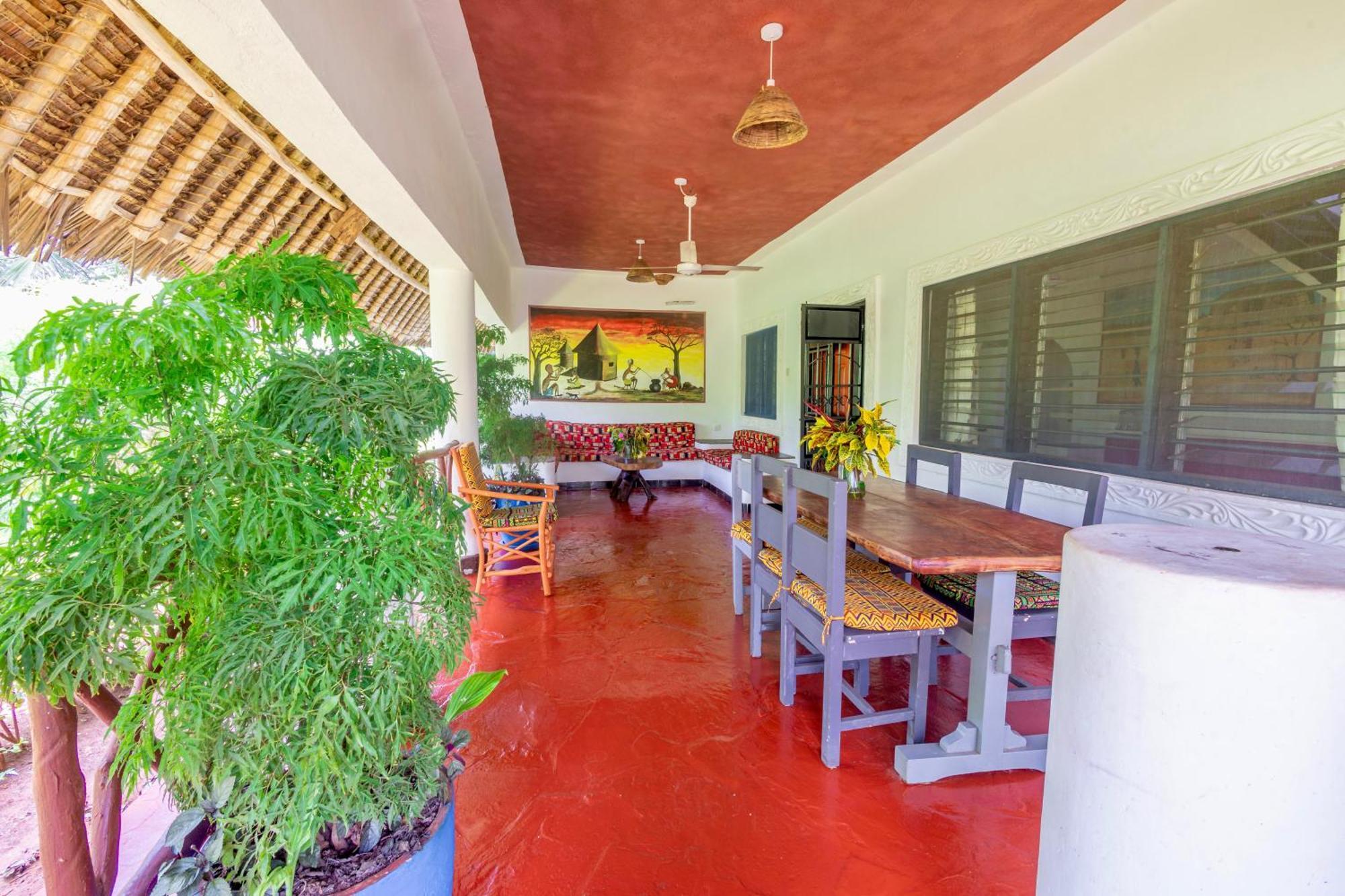 Villas Dora And Holly Diani Beach Exterior foto