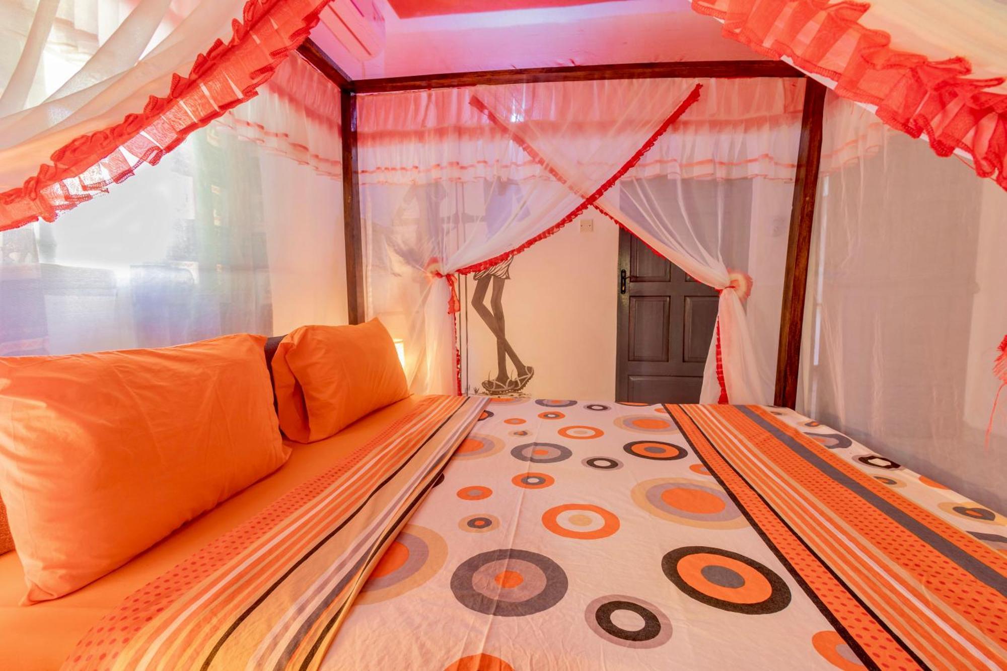 Villas Dora And Holly Diani Beach Exterior foto