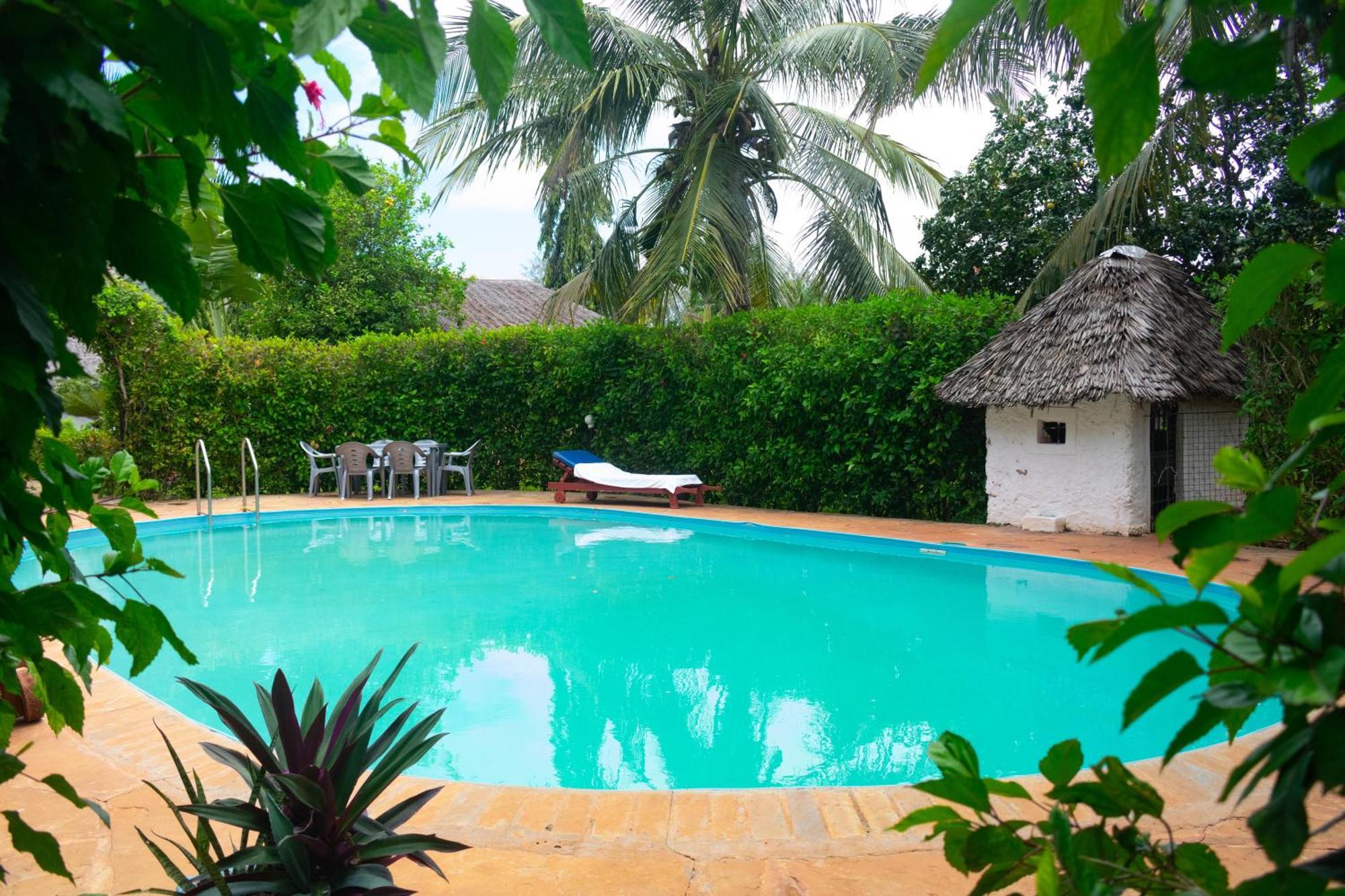 Villas Dora And Holly Diani Beach Exterior foto